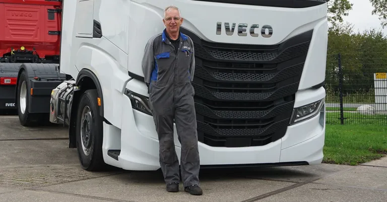 Eerste Bedrijfswagenmonteur bij IVECO Schouten